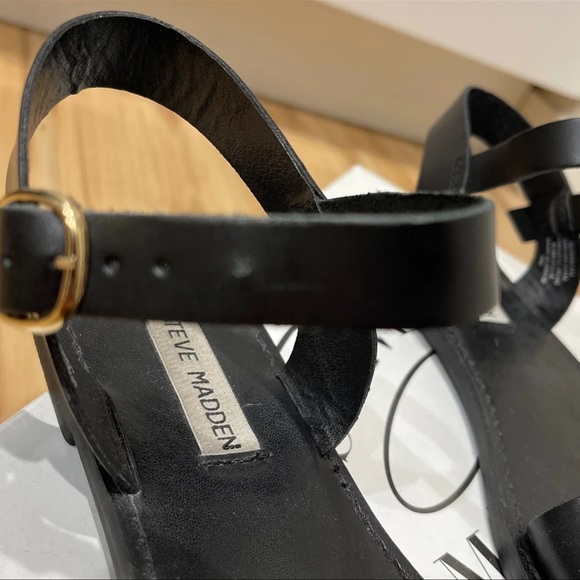 Steve Madden sandals - Picture 3 of 5